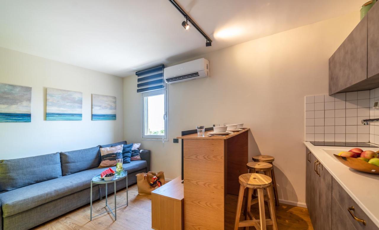 The Six Days Stylish One Bedroom Apartments Eilat Exterior foto